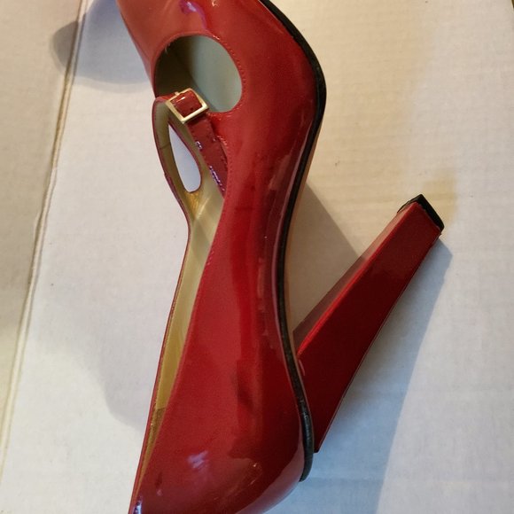 Jimmy Choo Red Tee Strap Heels Size 8 (Eur 39) - Picture 4 of 5